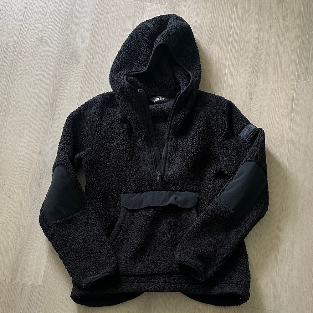 The North Face Women’s Sherpa Hoodie Pullover - Picture 2 of 8